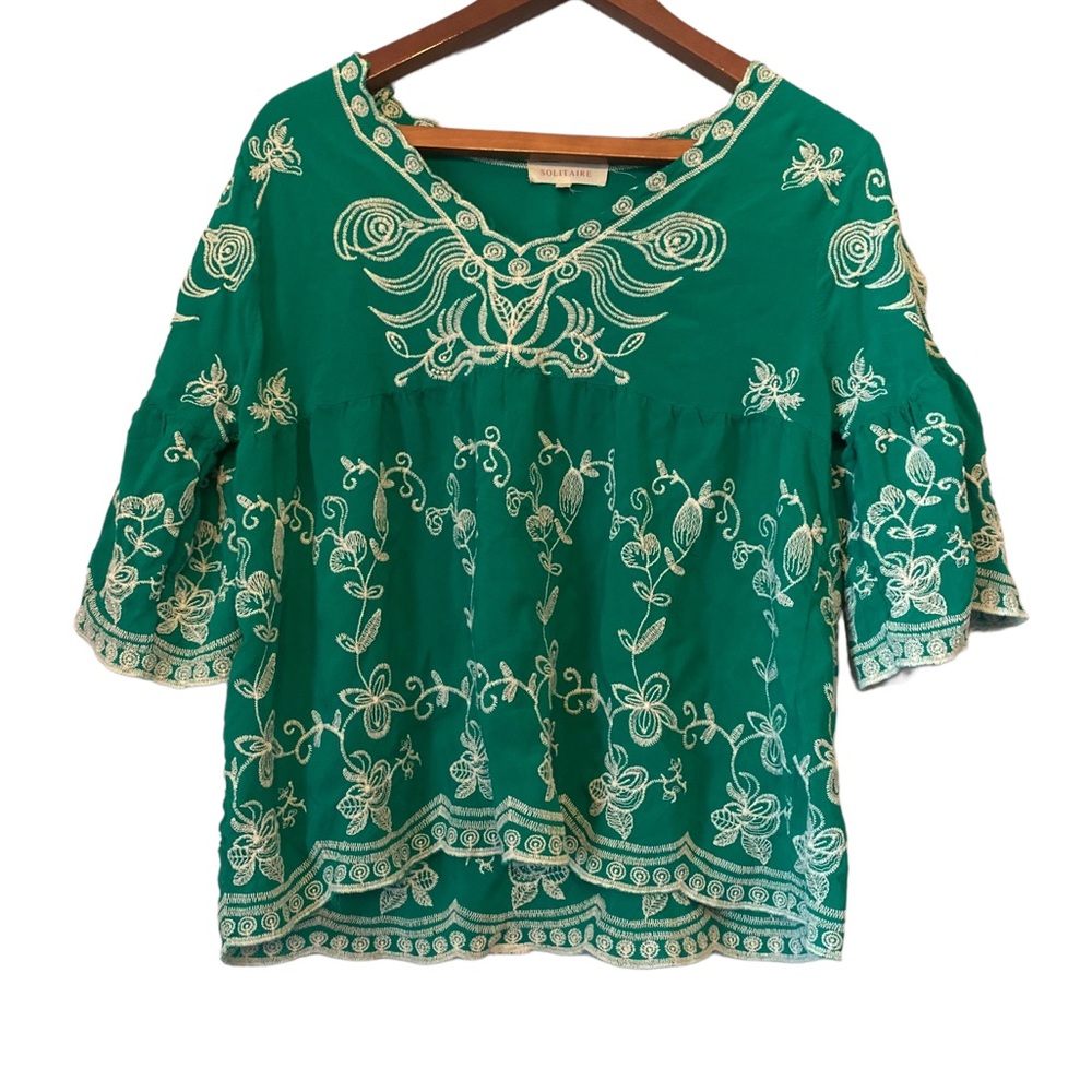 Solitaire Boho Emerald Green Embroidered Floral Top